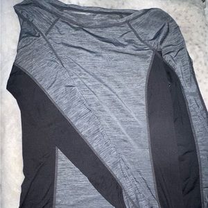 lululemon long sleeve workout top / everyday top